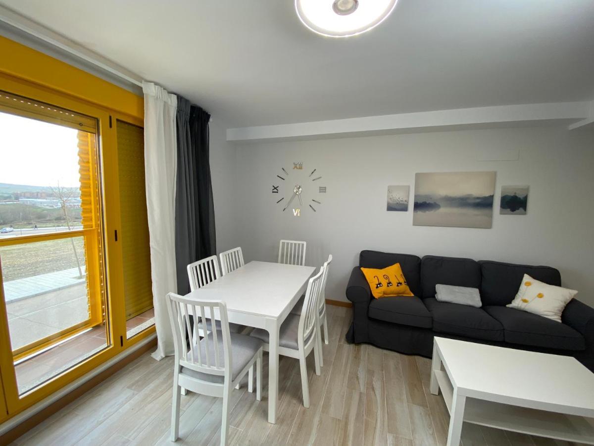 Apartamento Nuevo, Accesible Y Con Piscina !!! Salamanca Dış mekan fotoğraf