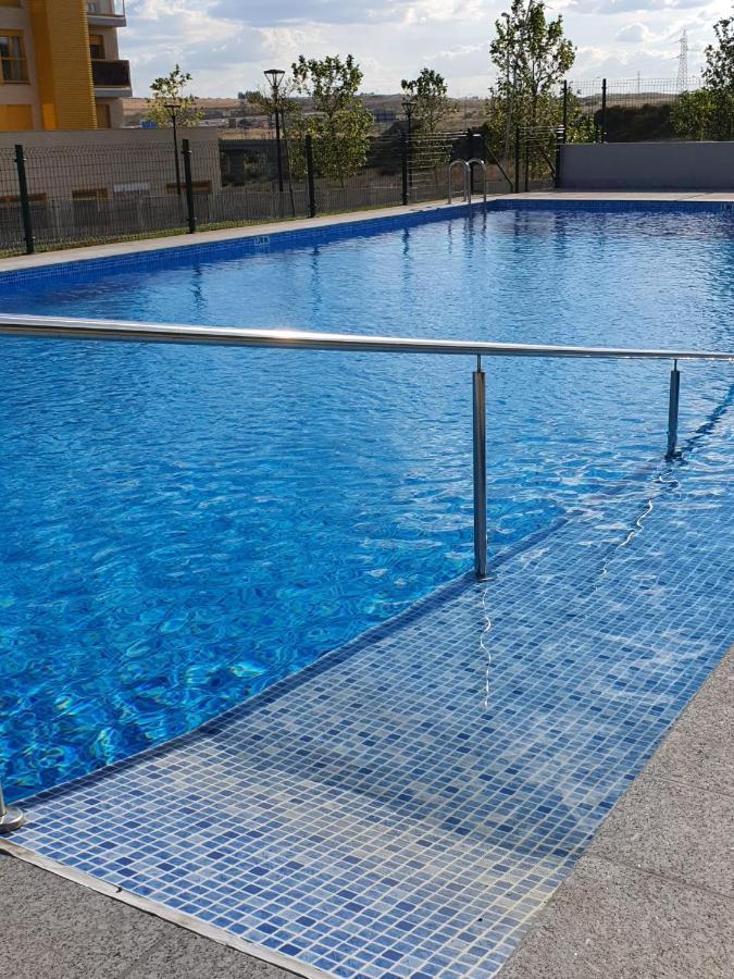 Apartamento Nuevo, Accesible Y Con Piscina !!! Daire Salamanca Dış mekan fotoğraf